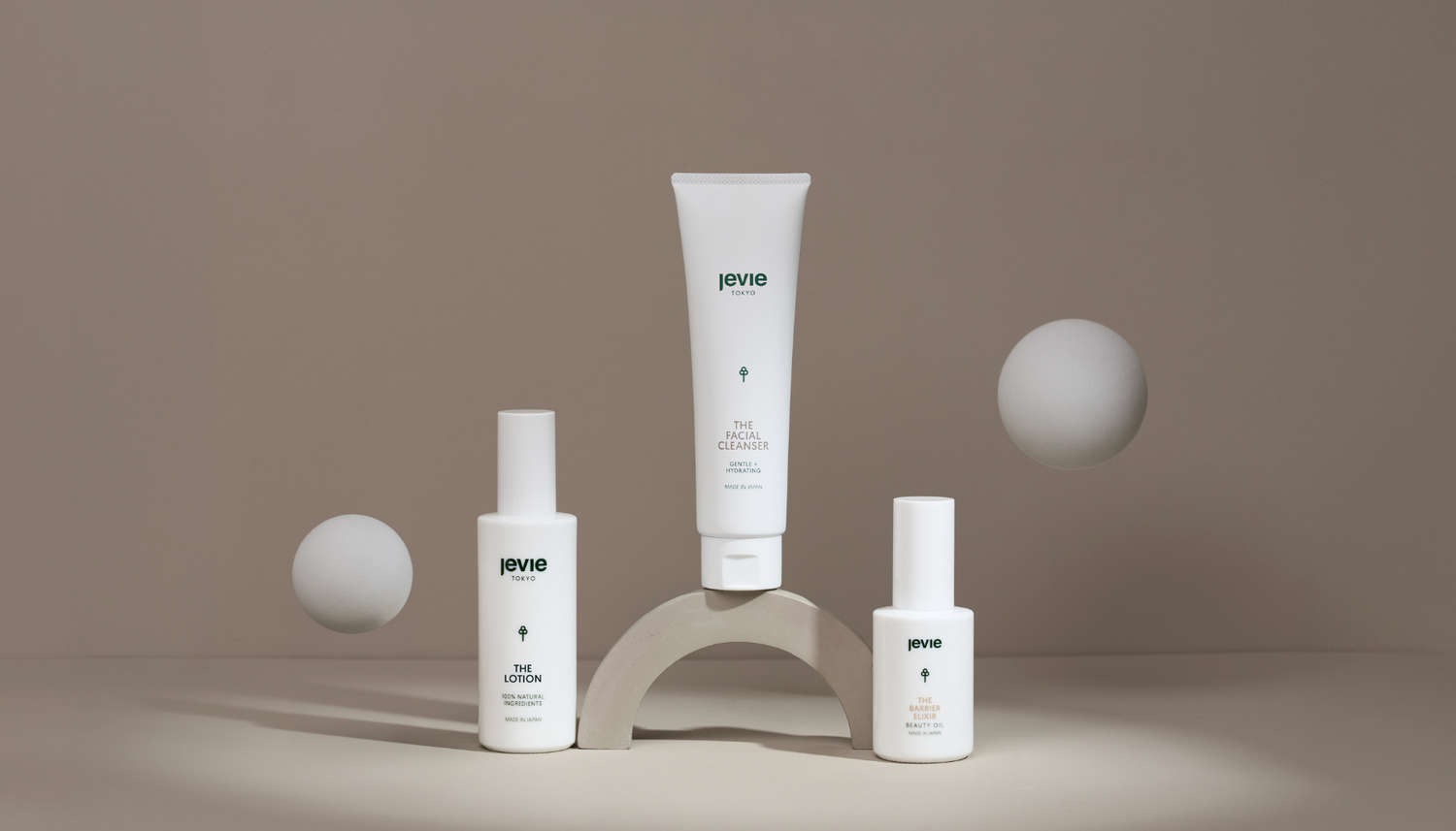 Why We’re Excited About the Skinimalism Movement