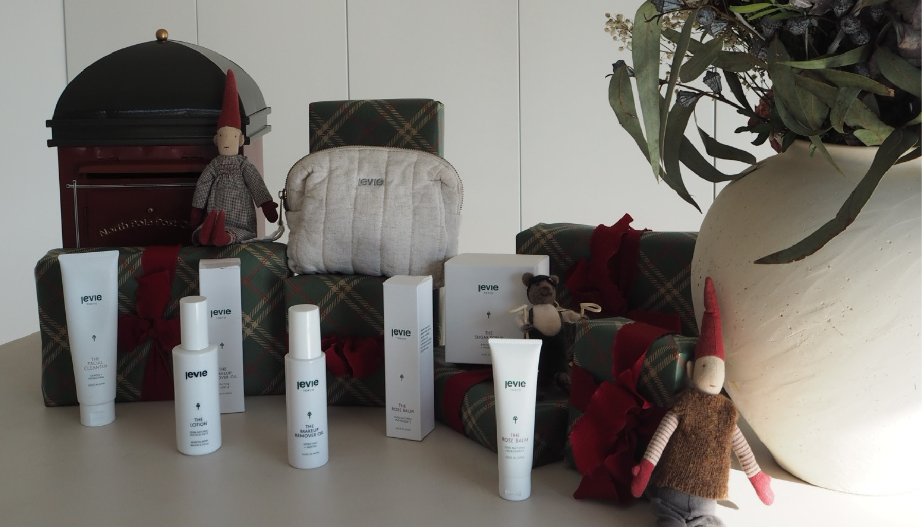 Gifts of Calm: A Japanese Holiday Ritual