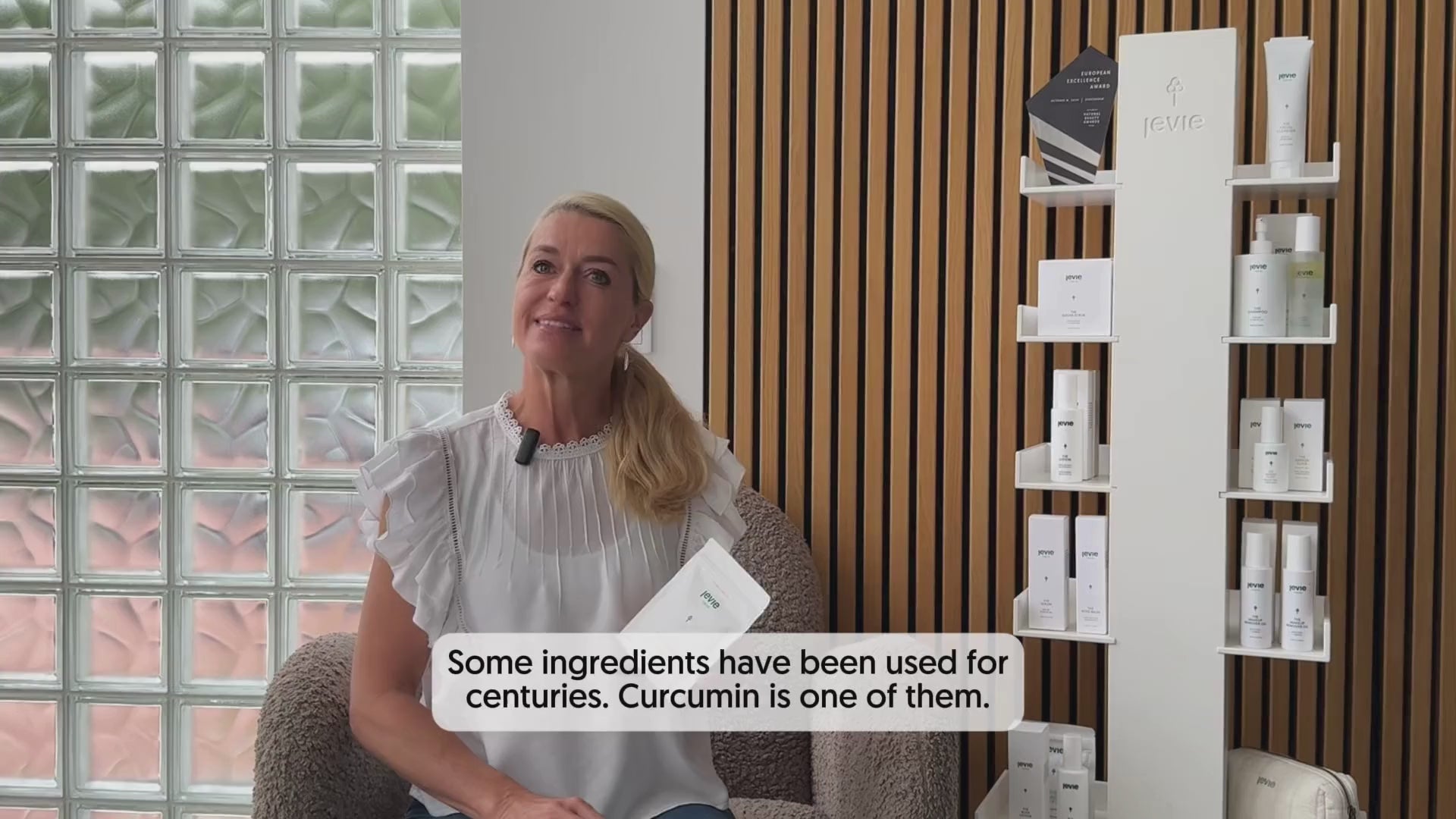 THE CURCUMIN 